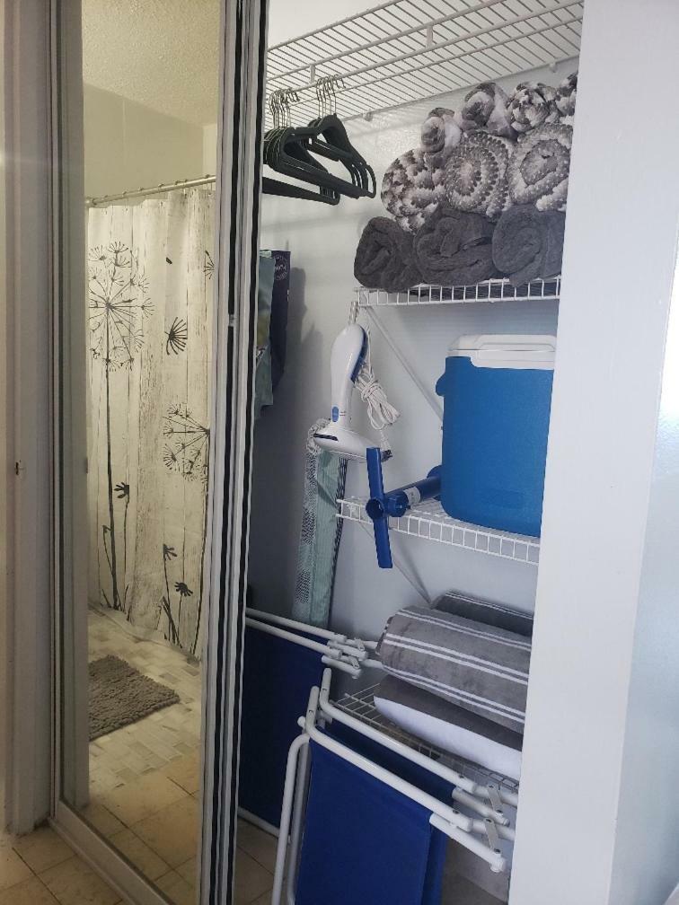 לוקווילו Breezy Beachfront Property With View Of Paradise מראה חיצוני תמונה